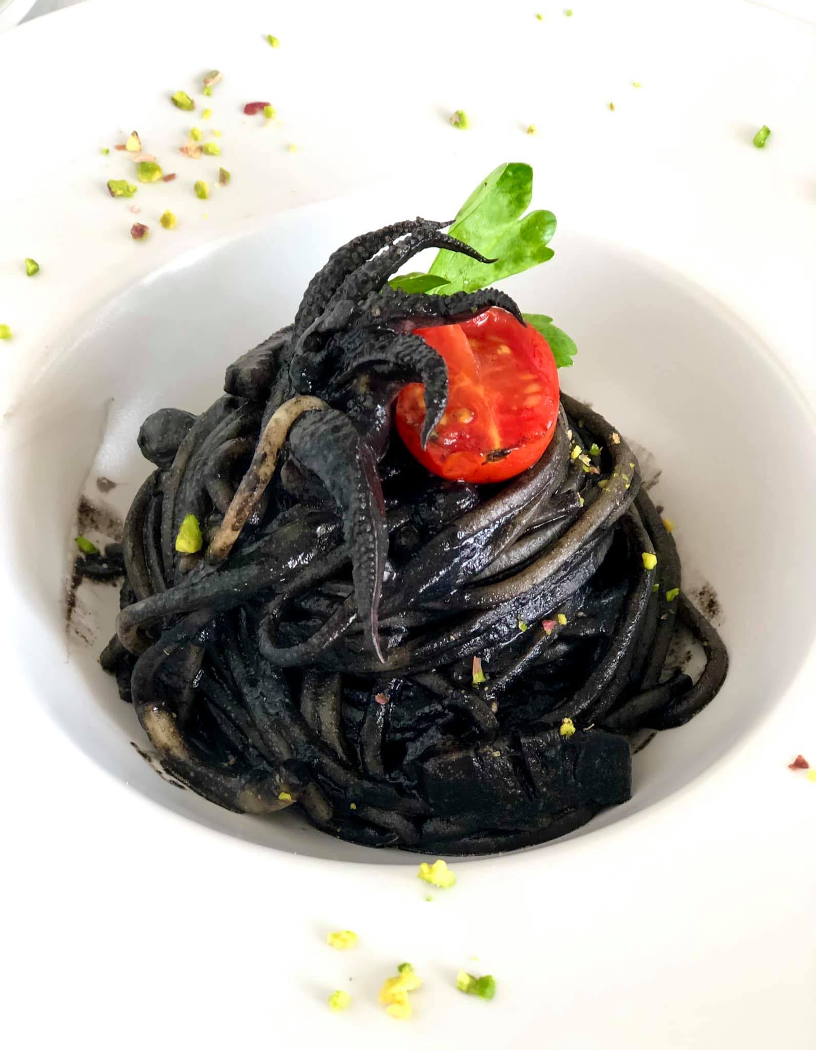 Pasta nero di seppia Pasta col nero delle seppie